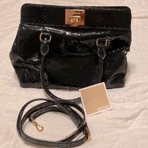 Stunning Michael Kors satchel bag!